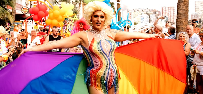 We Personalize Gay Pride Fascia Da Sposa Per Essere Arcobaleno, Gay Pride / Marches / LGBT / Feste Ed Eventi Unici, Divertente, Novità Fascia, Addio Al Nubilato, LGBTQPlus