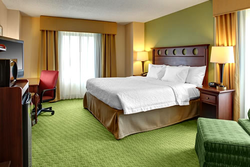 Hampton Inn & Suites