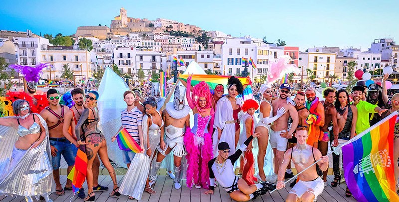 Gay Ibiza Places to Stay, Villas