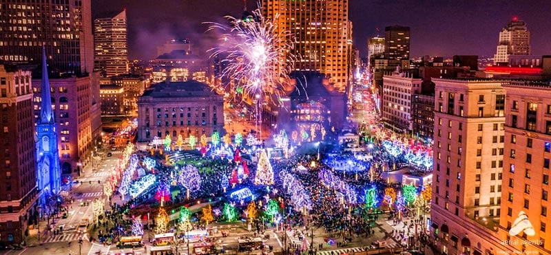 christmas light tours cleveland