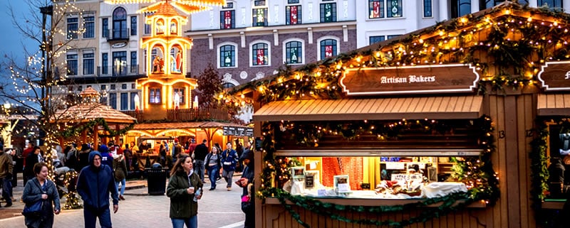 Indianapolis Christmas Events & The Circle of Lights