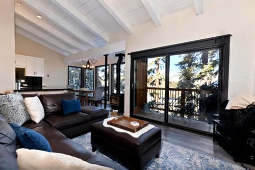 Blue Jay Chalet