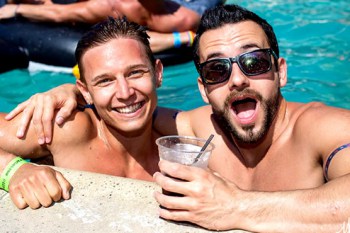 Palm Springs, Mega Pride Pool Party