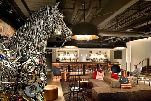 Revere Hotel