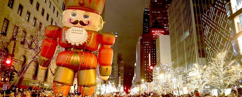 Christmas in Chicago, Gay events, Christmas Markets and New Year Fireworks
