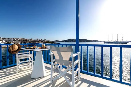 Bluetopia Suites