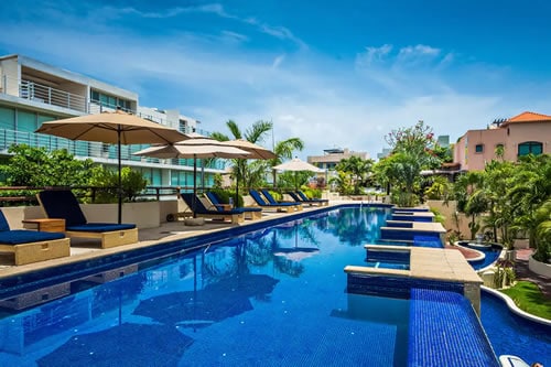 Porto Playa Condo Hotel & Beachclub