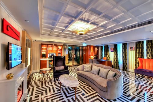 Madera Hollywood