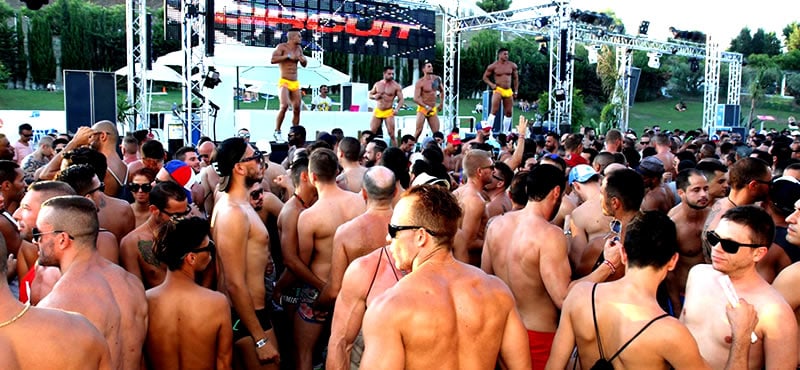 Aftersun Pool Party - Circuit Barcelona Edition