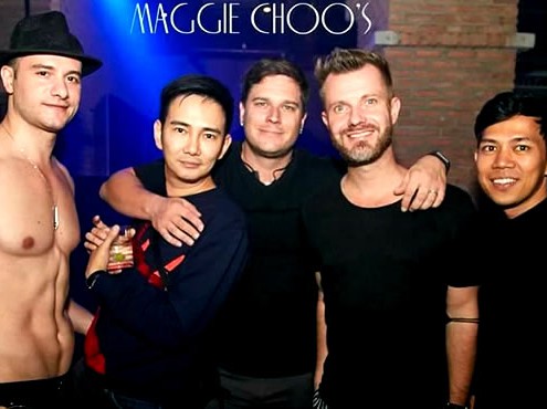 Zondag Gay Night in Maggie Choo's Bangkok