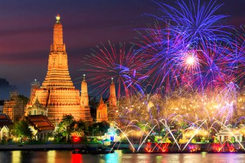 Christmas Markets and Gay New Year in Bangkok